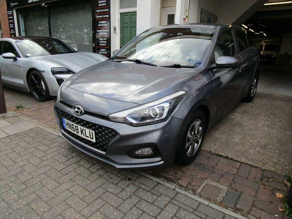 Hyundai I20 1.0 T-gdi Se Dct Euro 6 Ss Grey