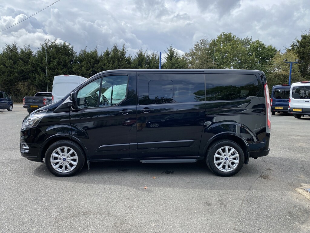 Ford Tourneo Custom Minibus 2.0 310 Ecoblue Titanium 201969 Black #6