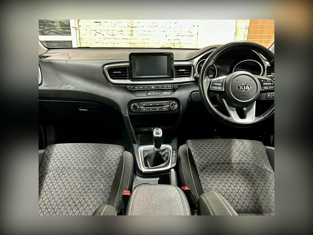 Kia Ceed Blue #14