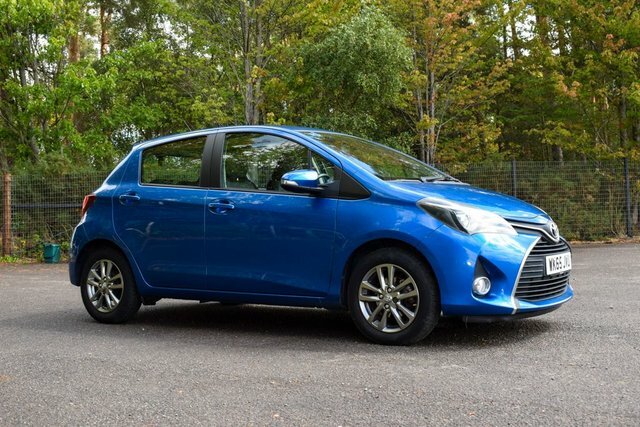 Toyota Yaris 2015 1.33 Dual Vvt-i Icon Hatchback Man Blue