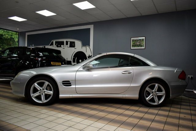 Mercedes-Benz SL Class 2004 5.0 Sl500 Convertible 2 Silver #3