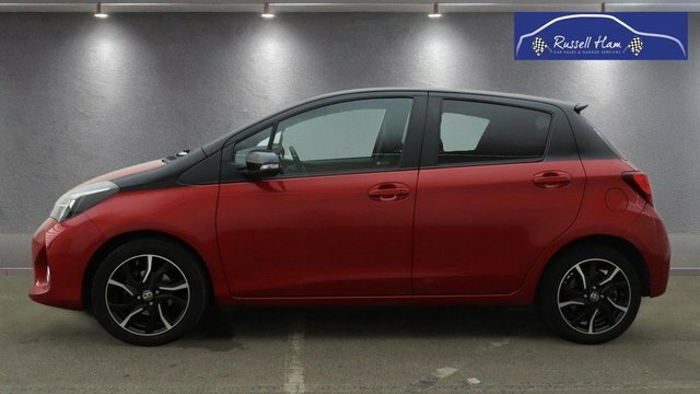 Toyota Yaris 1.33 Dual Vvt-i Design Hatchback Red #4