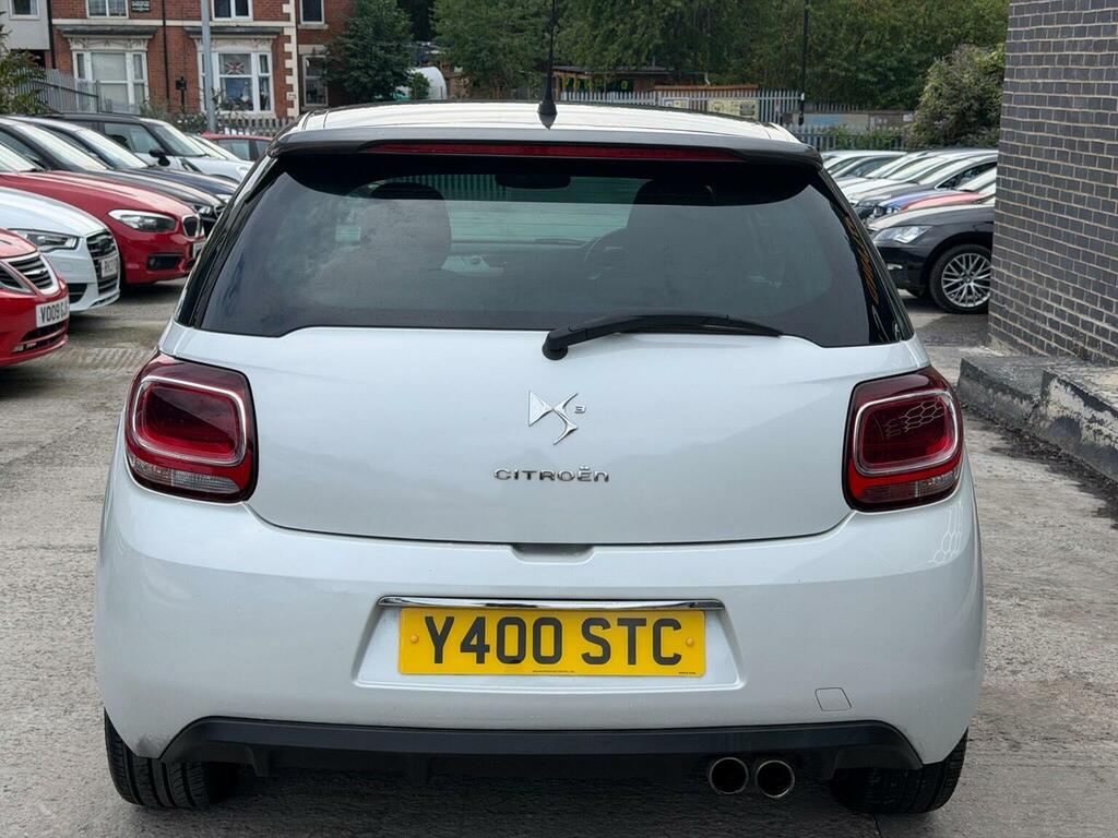 Citroen DS3 1.6 Thp Dstyle Techno Euro 5 Y400STC White #5