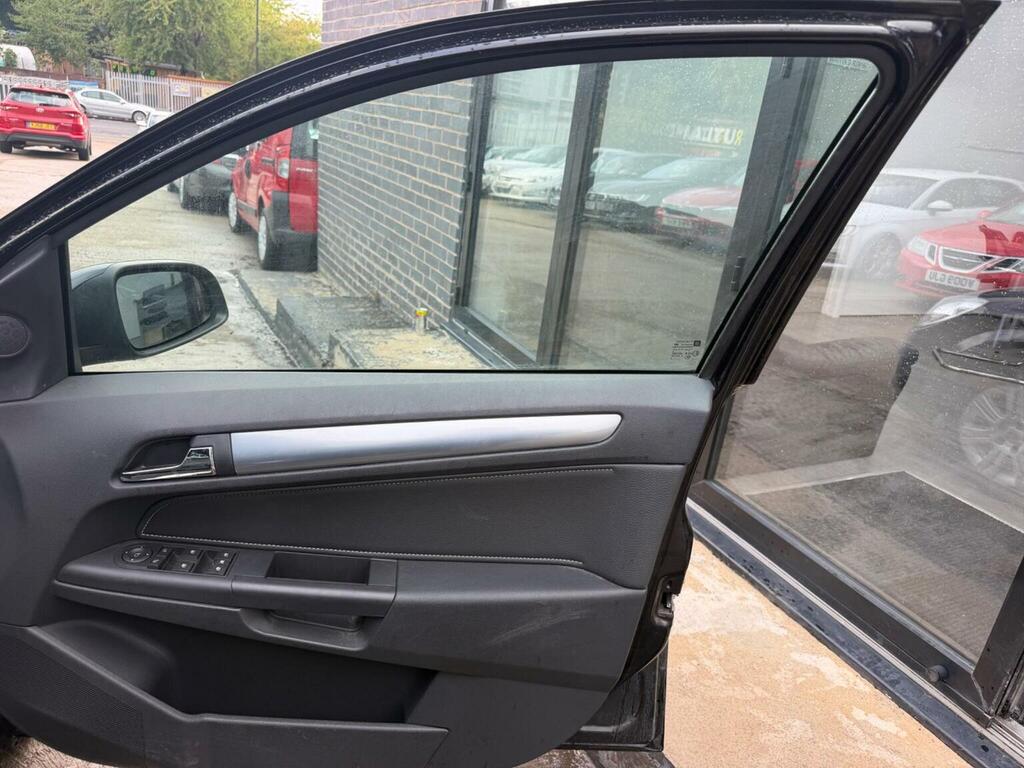 Vauxhall Astra Astra Design Silver #9
