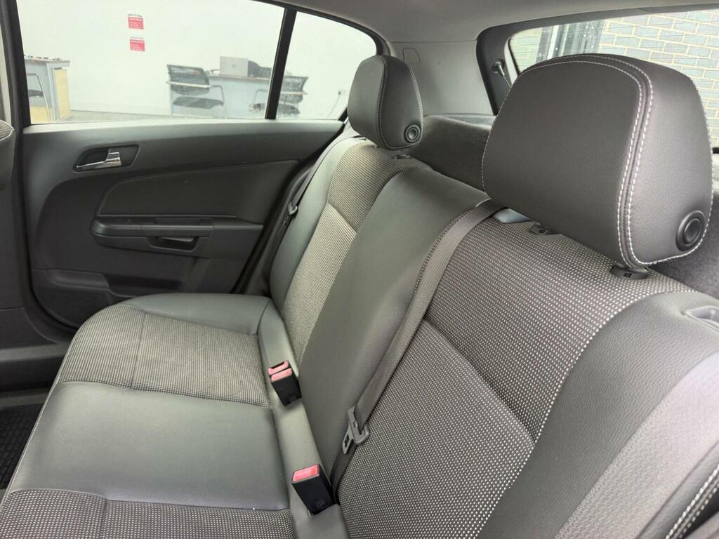 Vauxhall Astra Astra Design Silver #27