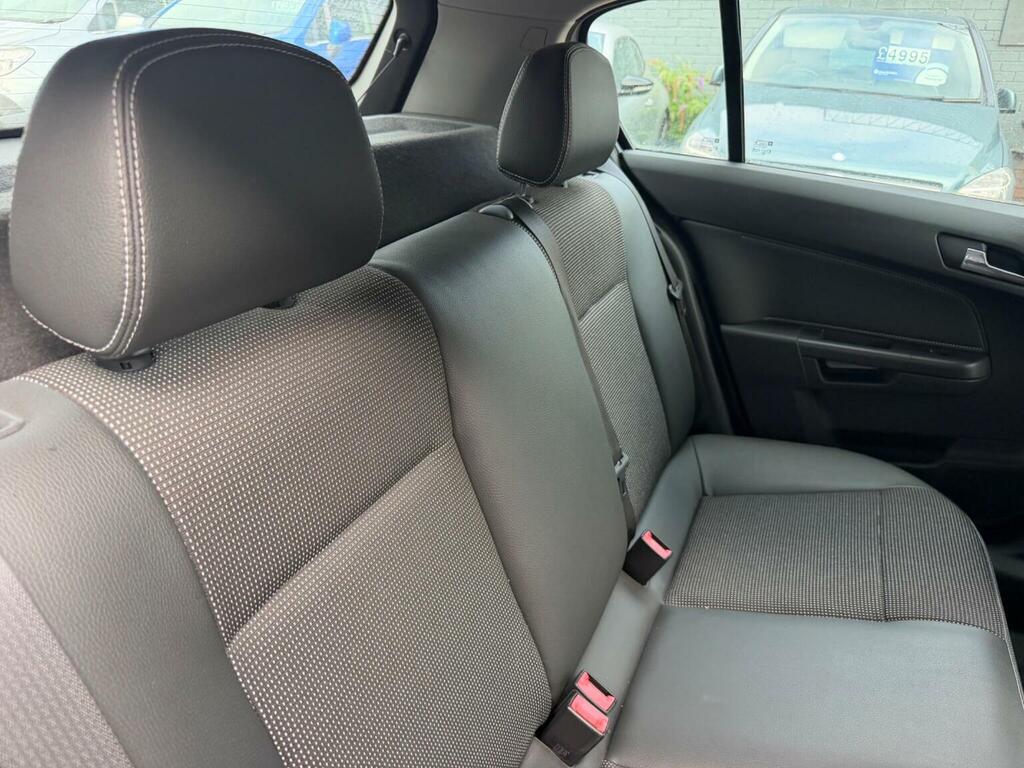 Vauxhall Astra Astra Design Silver #21