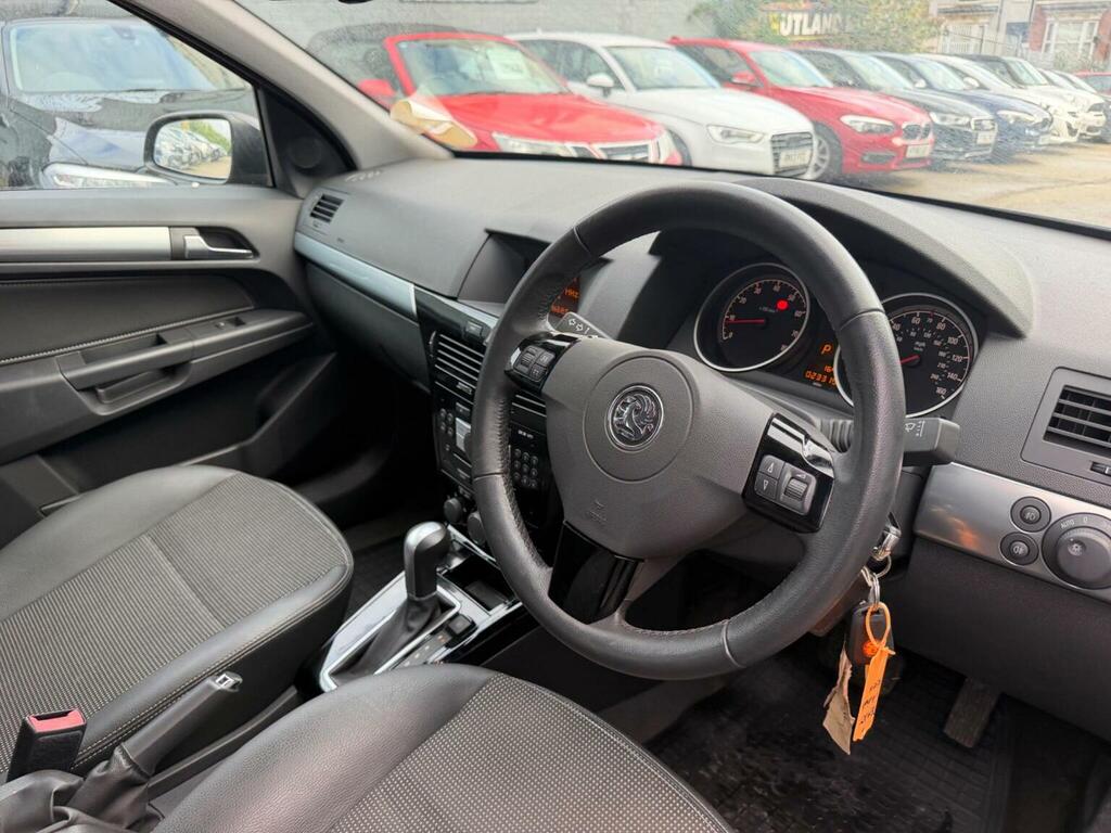 Vauxhall Astra Astra Design Silver #11