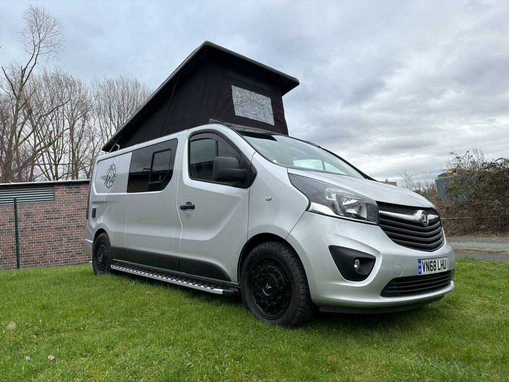 Vauxhall Vivaro 1.6 Cdti 2900 Biturbo Ecotec Sportive L2 H1 Euro 6 Silver