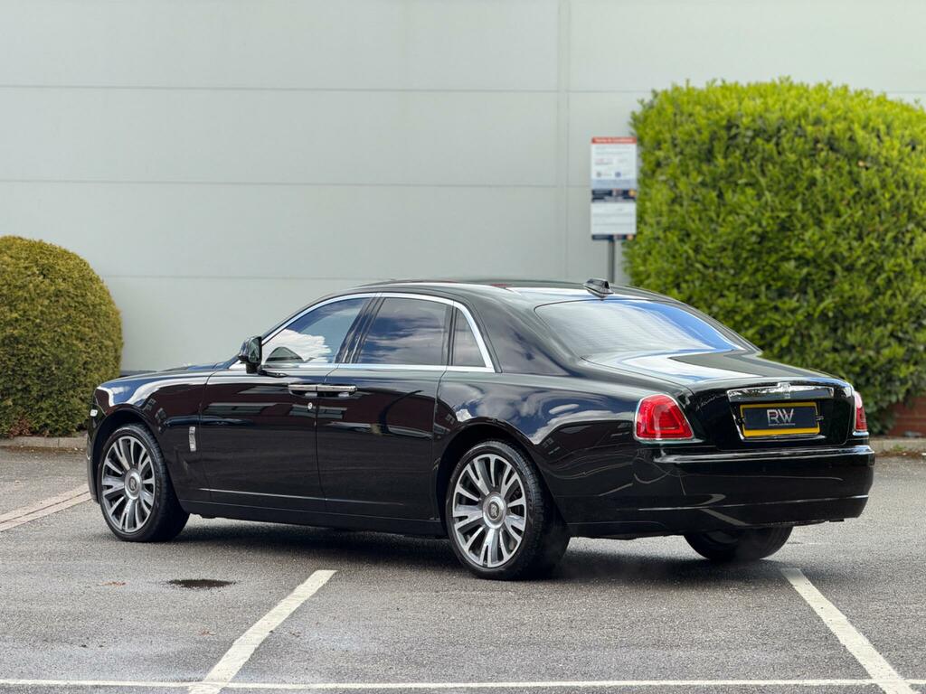 Rolls-Royce Ghost Silver Badge Silver #71