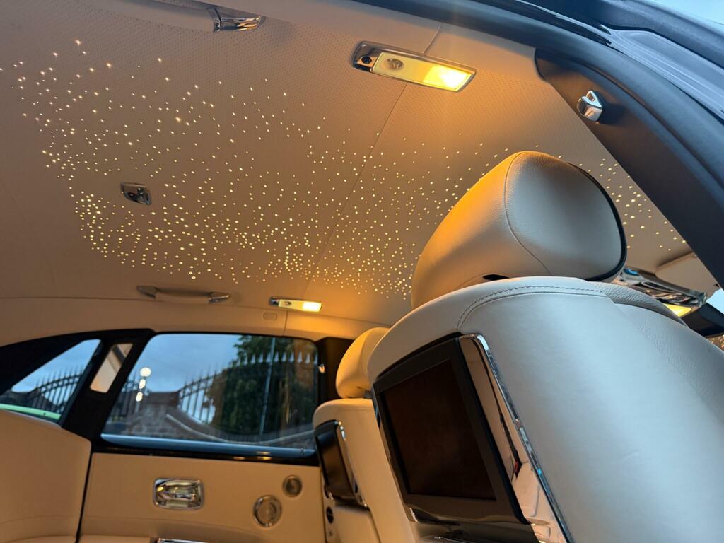 Rolls-Royce Ghost Silver Badge Silver #5