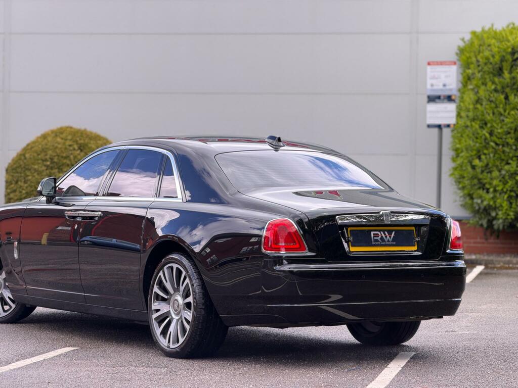 Rolls-Royce Ghost Silver Badge Silver #72