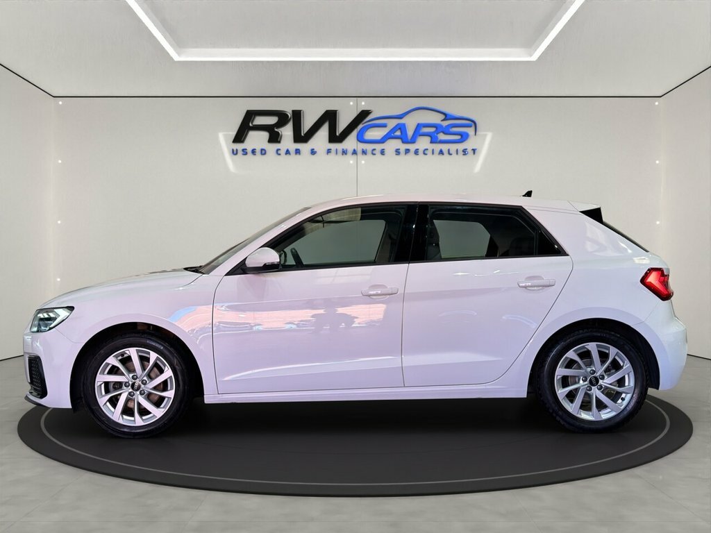 Audi A1 1L Sport WGZ8876 White