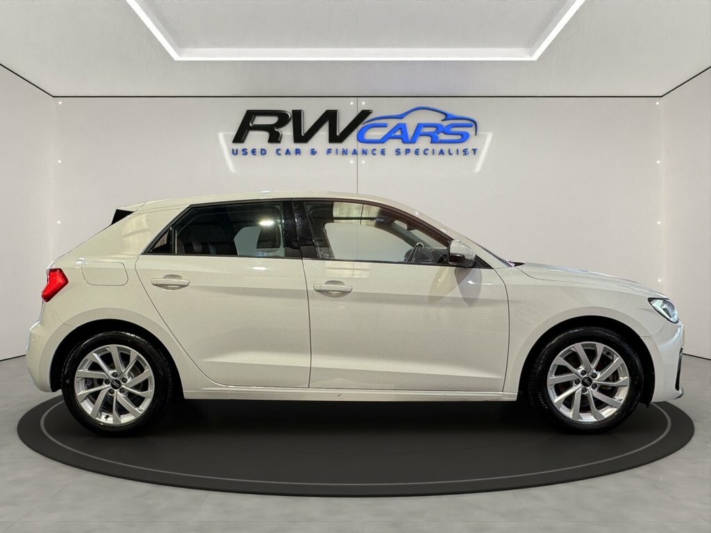 Audi A1 1L Sport WGZ8876 White #5
