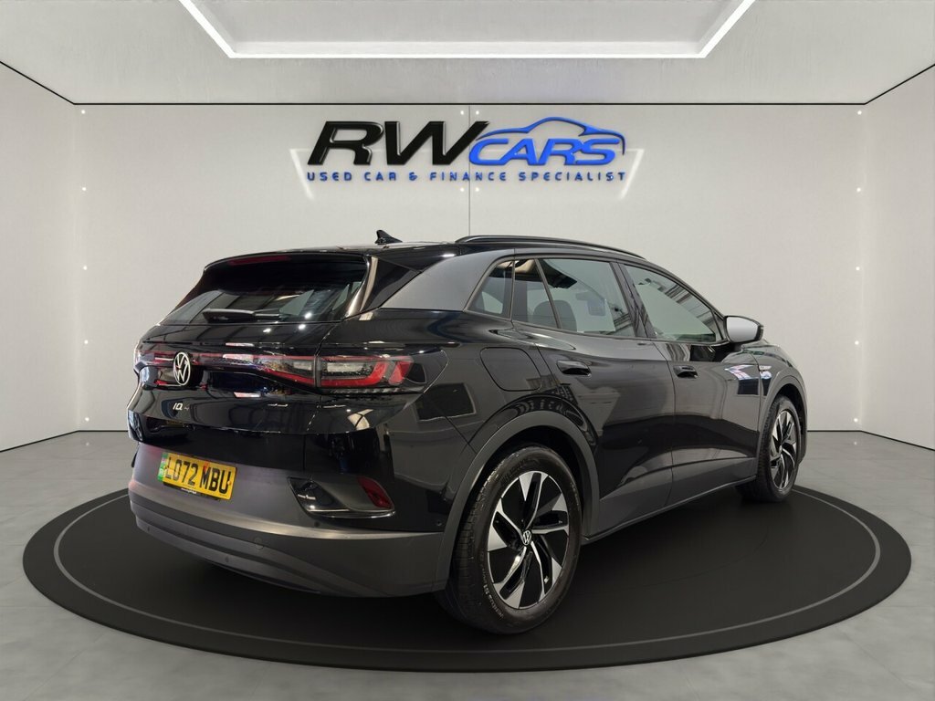 Volkswagen ID.4 Suv Black #4