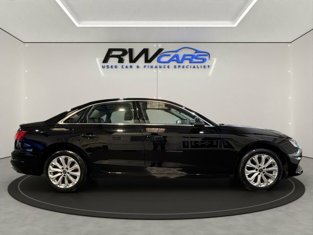 Audi A4 2L Technik Black #5