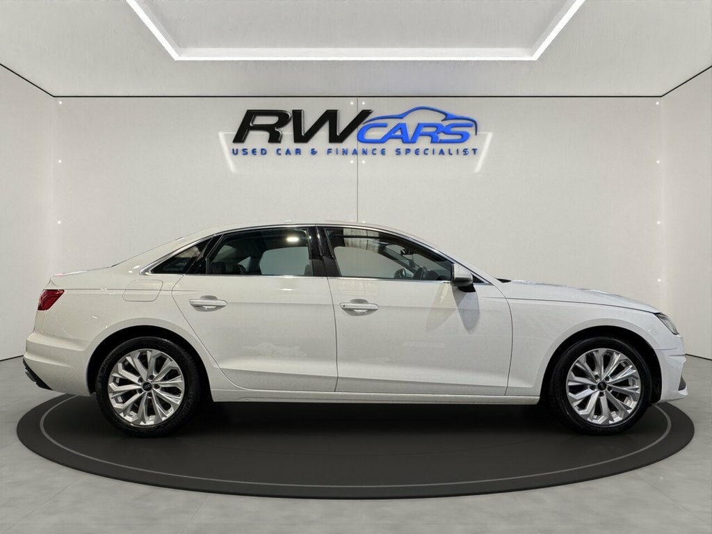 Audi A4 Saloon White #5