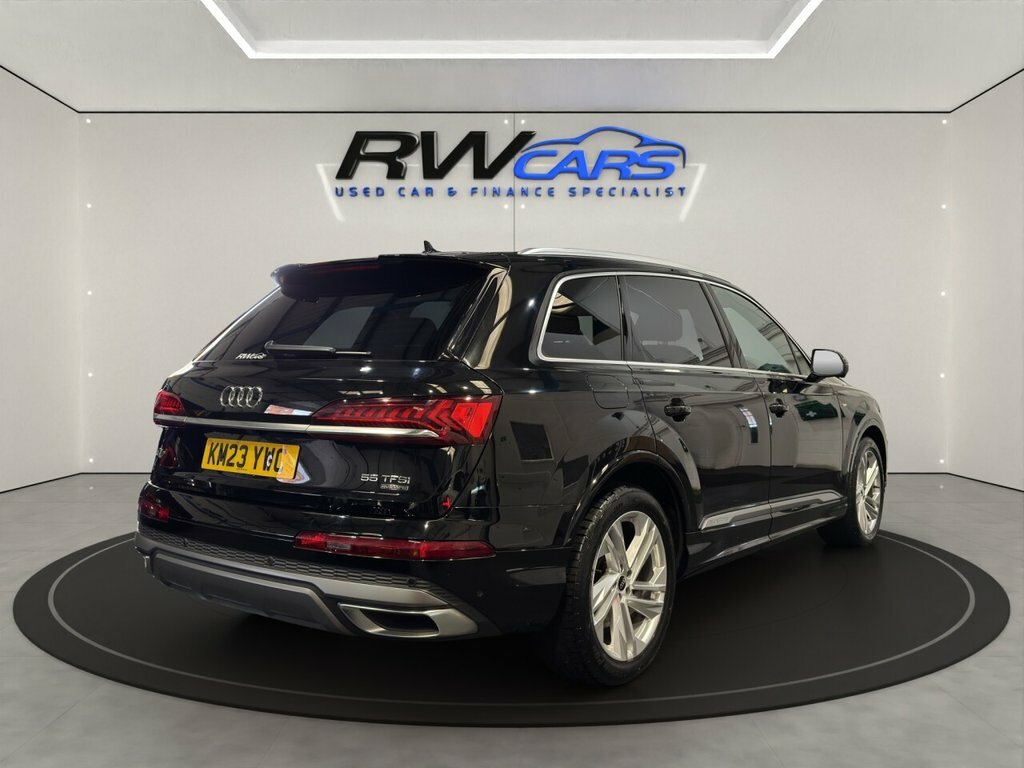 Audi Q7 Suv Black #3