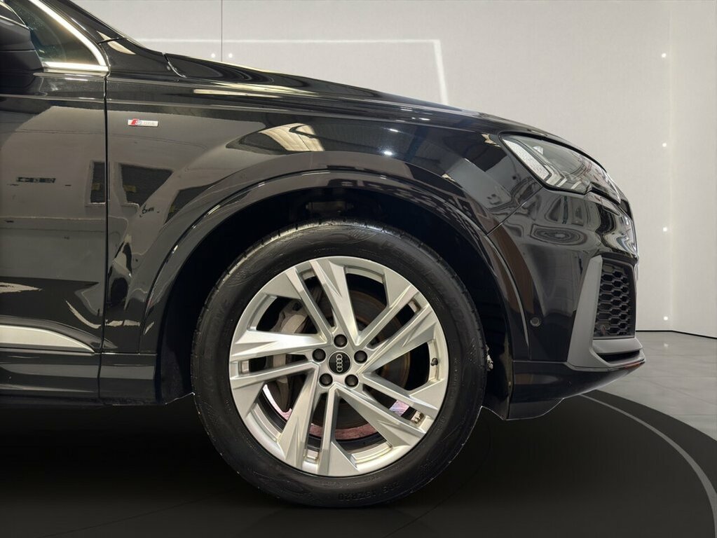 Audi Q7 Suv Black #6