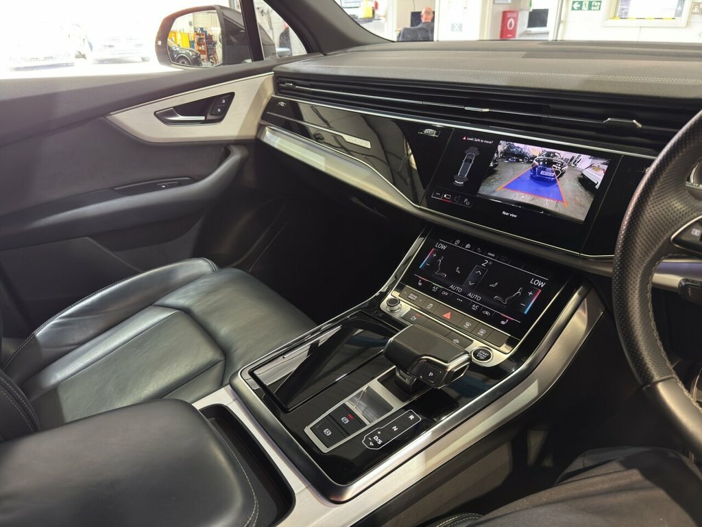 Audi Q7 S Line Blue #16