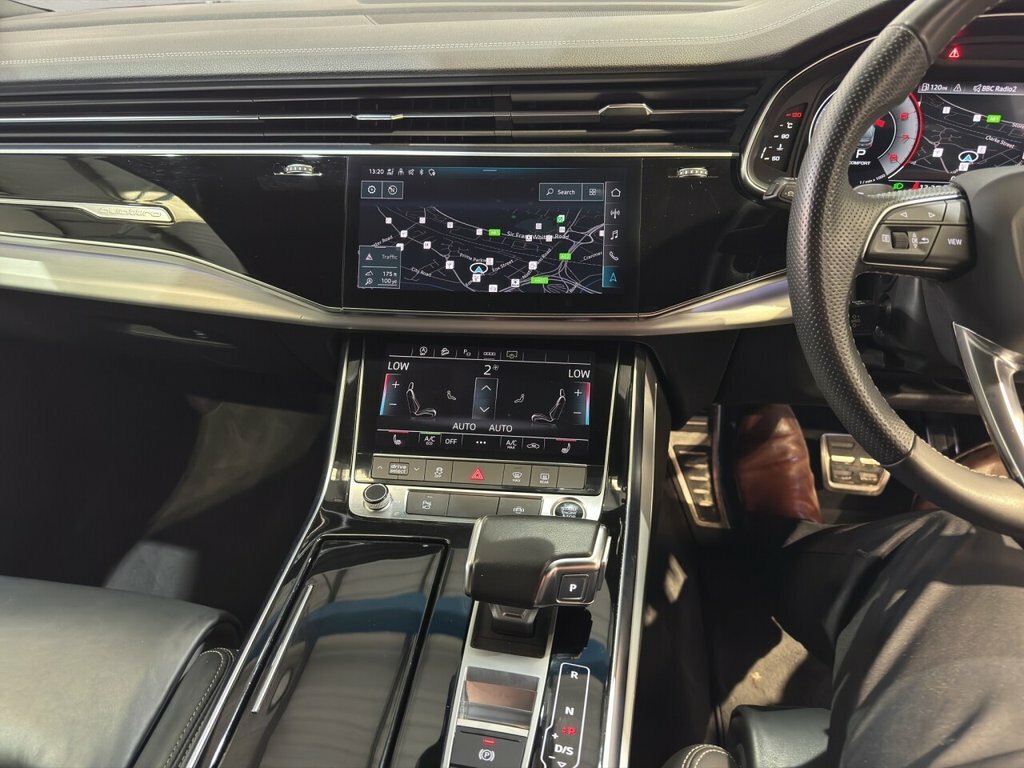 Audi Q7 S Line Blue #8
