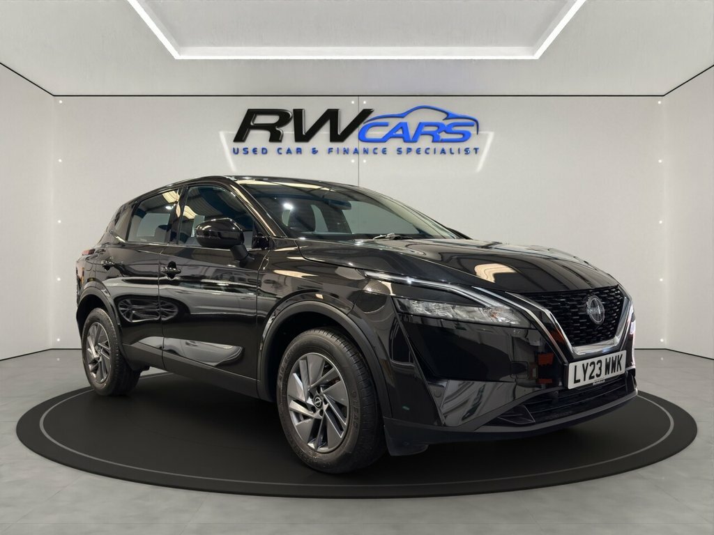 Nissan Qashqai 1.3L Acenta Premium Black #6