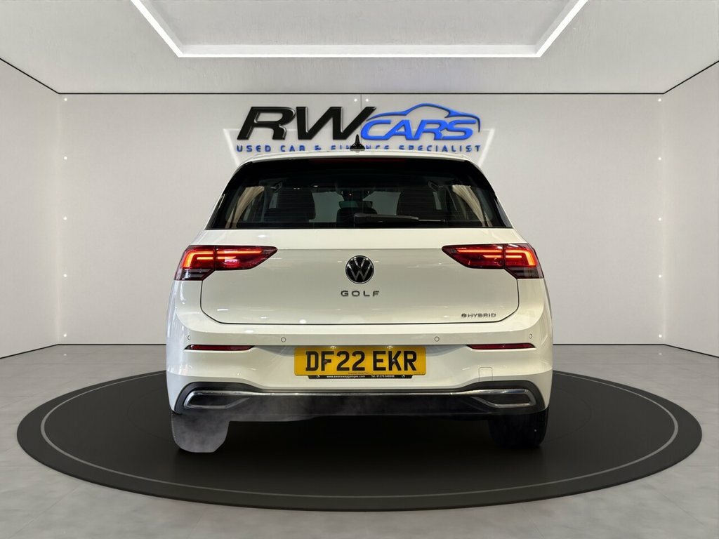 Volkswagen e-Golf Hatchback White #2