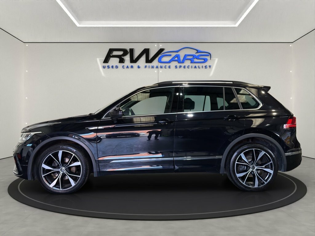 Volkswagen Tiguan Suv Black