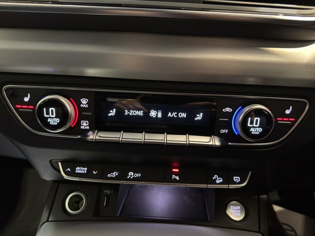 Audi Q5 S Line Black #13