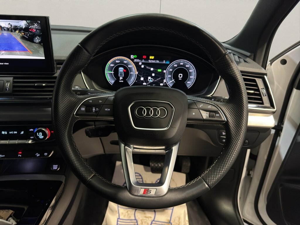 Audi Q5 S Line Black #19