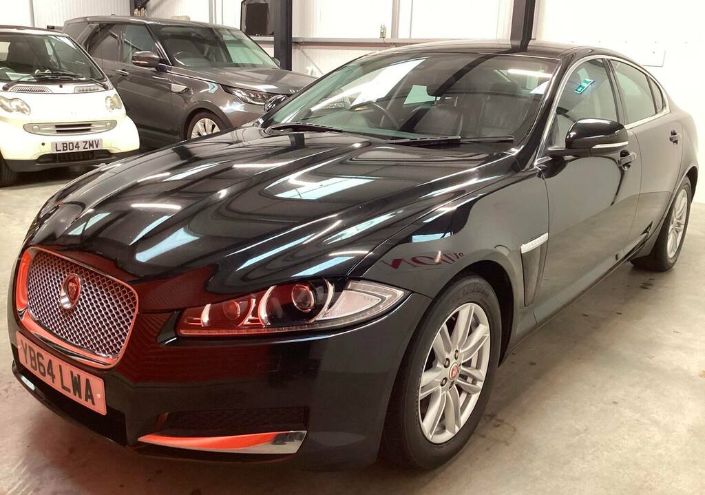 Jaguar XF 2.2D 163 Luxury Black #2