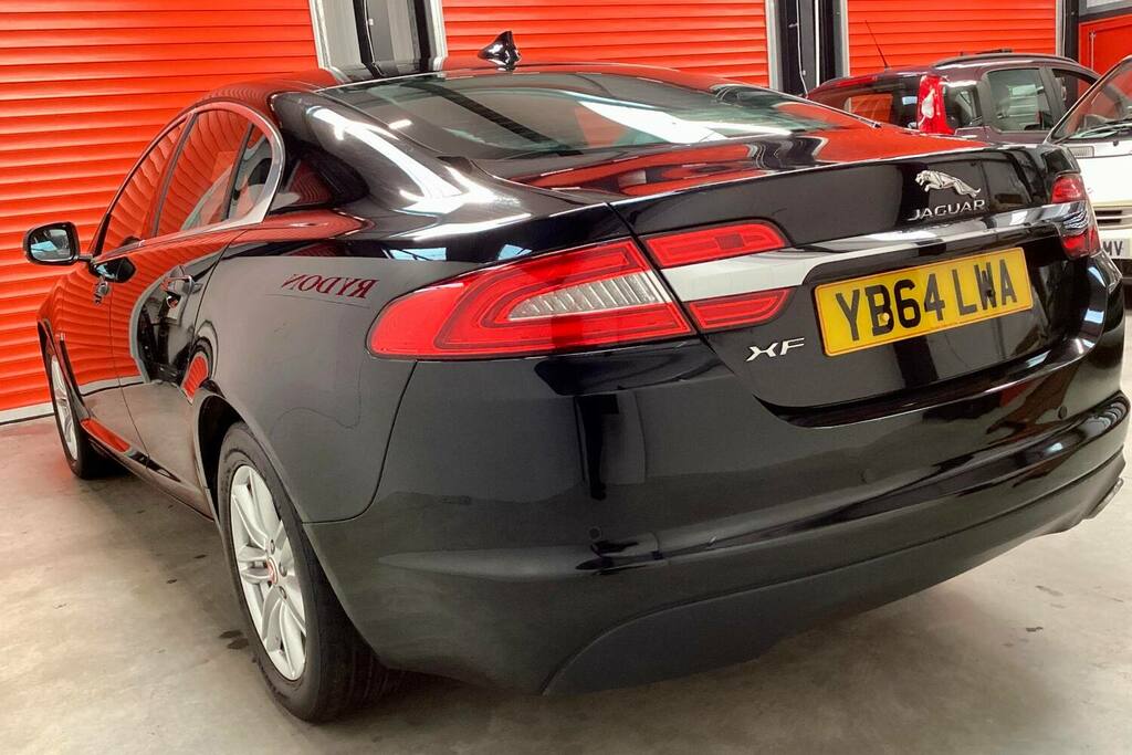 Jaguar XF 2.2D 163 Luxury Black #3