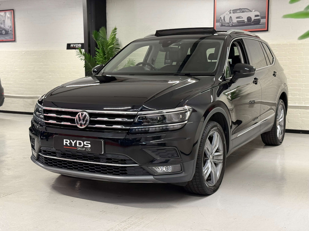 Volkswagen Tiguan Allspace Allspace Sel Tdi 4Motion 4Wd KR20KJV Black #3