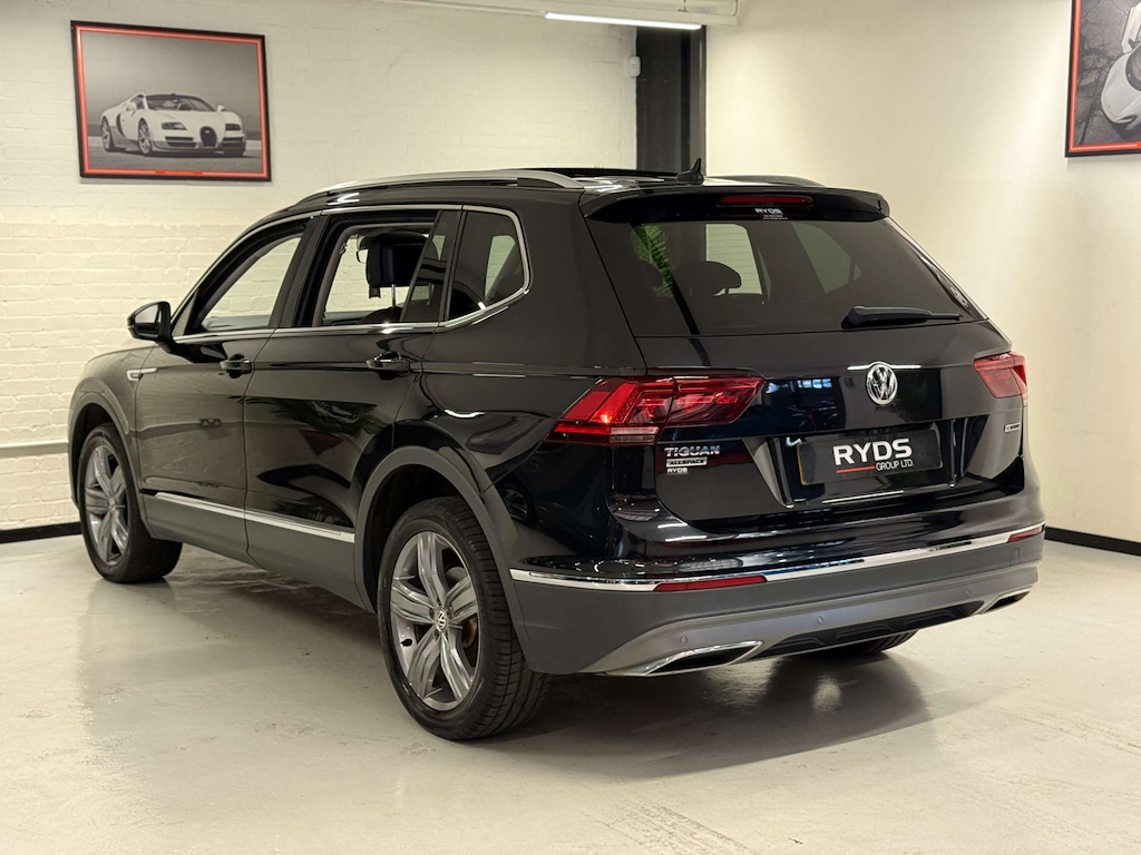 Volkswagen Tiguan Allspace Allspace Sel Tdi 4Motion 4Wd KR20KJV Black #6
