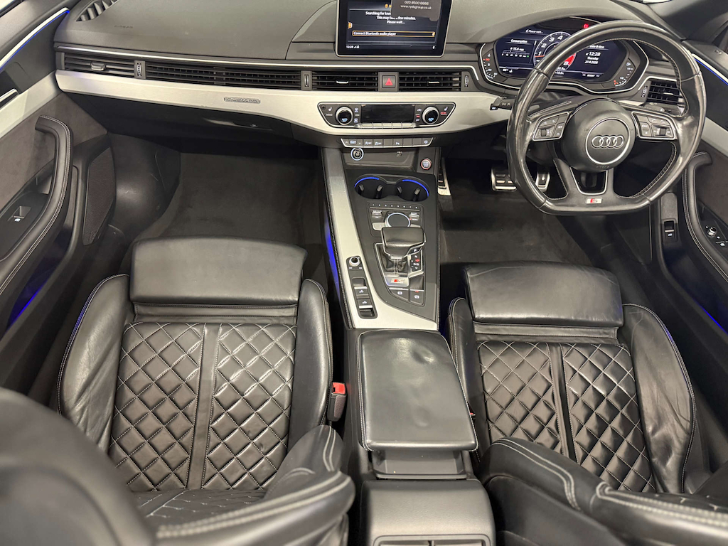 Audi S5 Convertible Black #4