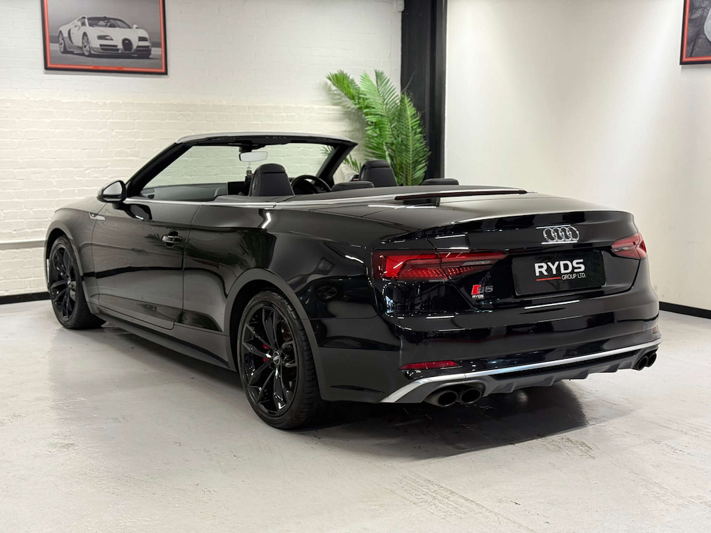 Audi S5 Convertible Black #6