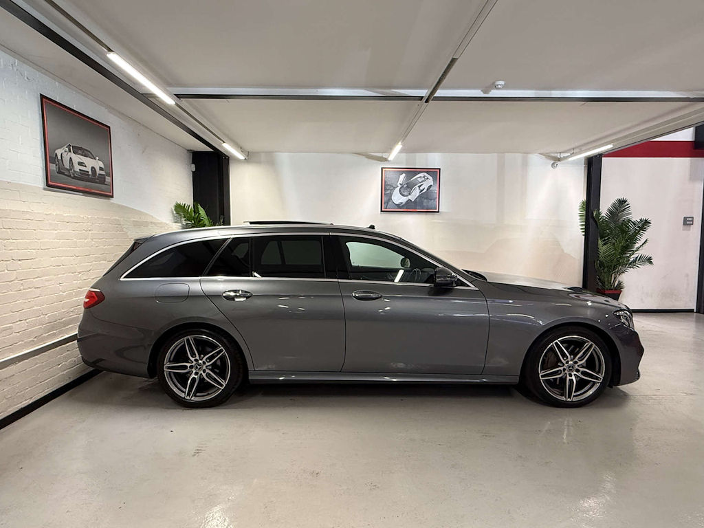 Mercedes-Benz E Class E 220 D Blue #9