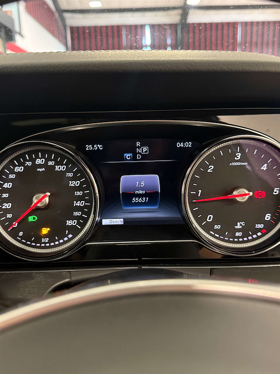 Mercedes-Benz E Class E 220 D Blue #14