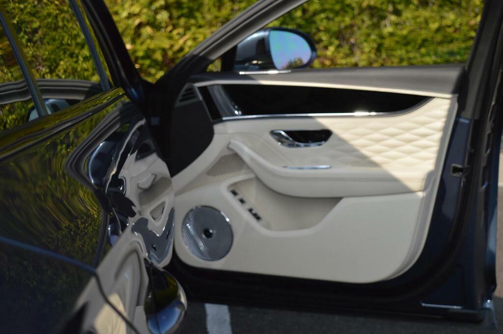Bentley Flying Spur Speed First Edition Grey #17