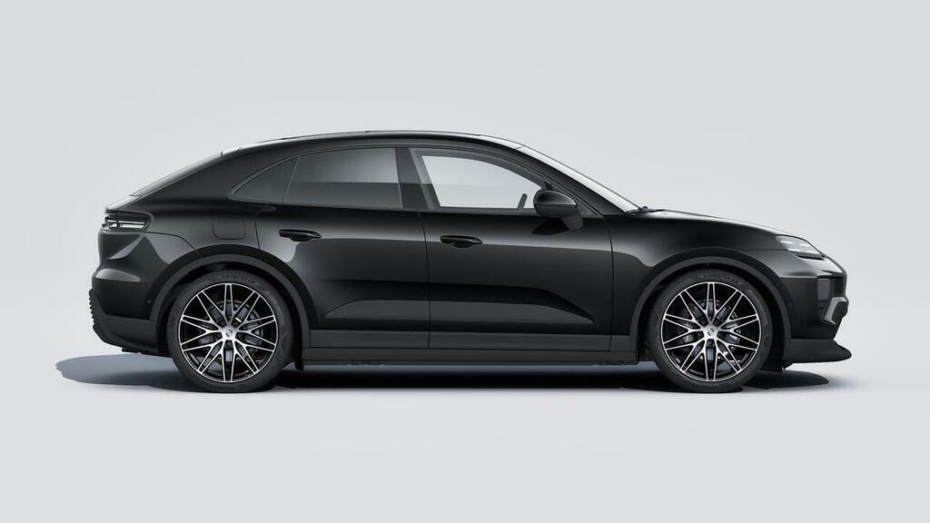 Porsche Macan 4 #6