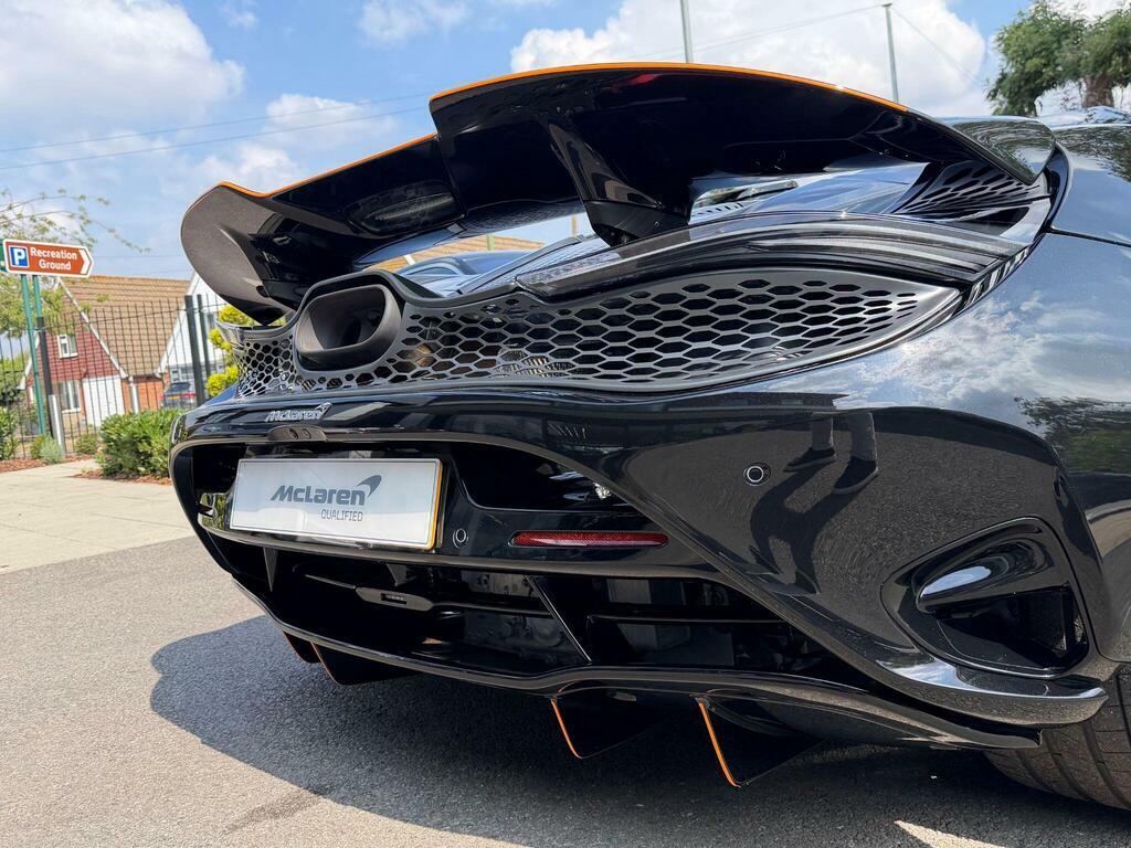 McLaren  2024 24 Mclaren 750S Spider V8 Ssg Orange #22
