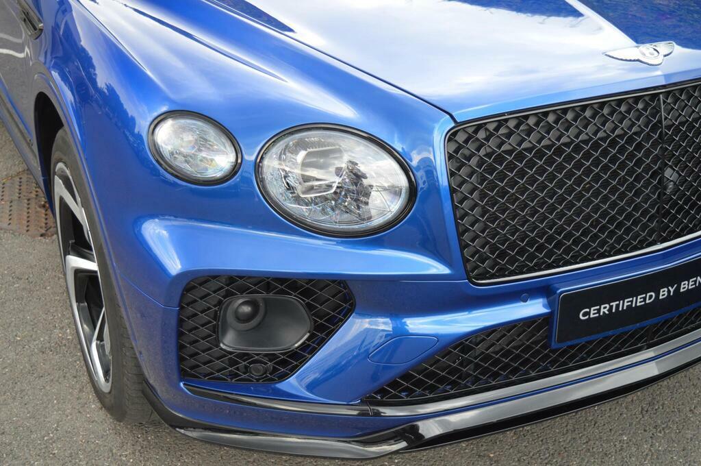 Bentley Bentayga Automatic Blue #7