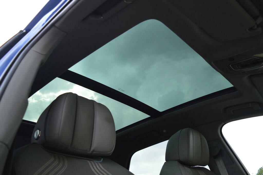 Bentley Bentayga Automatic Blue #25
