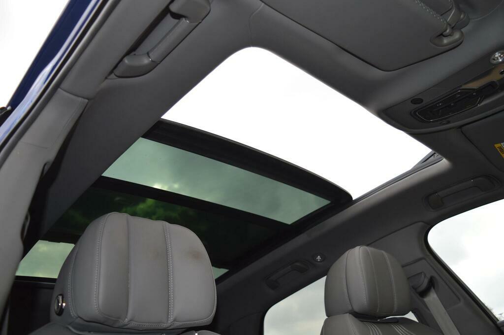 Bentley Bentayga Automatic Blue #26