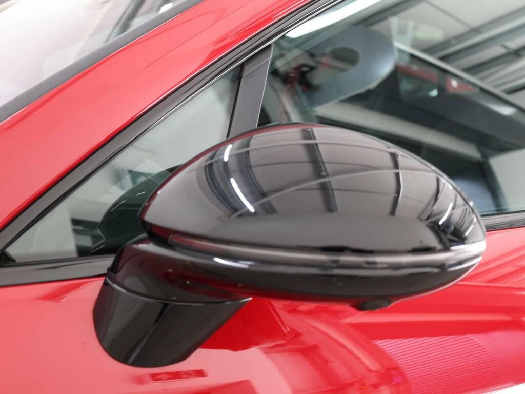 Porsche Macan Base #22