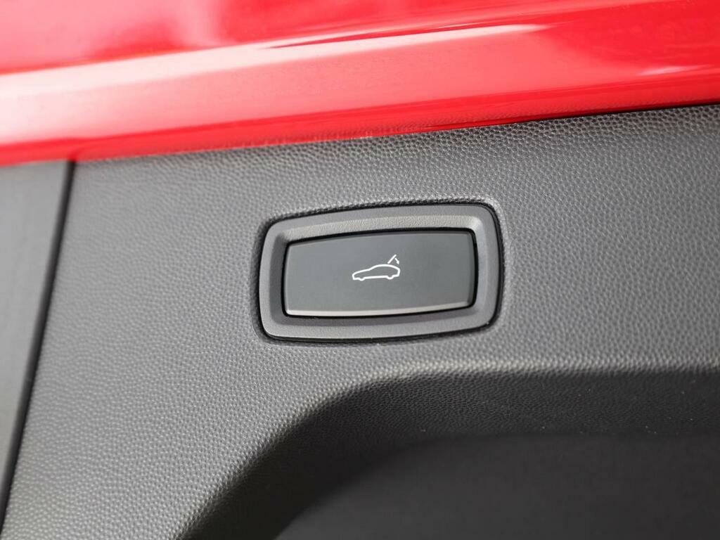 Porsche Macan Base #53