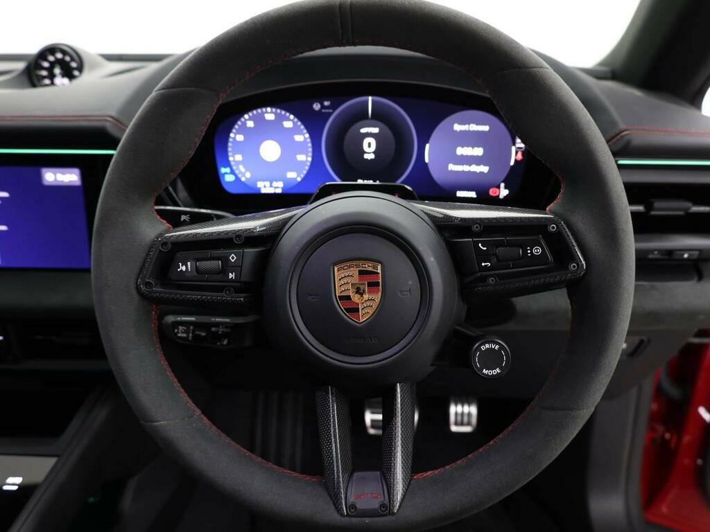 Porsche Macan Base #23