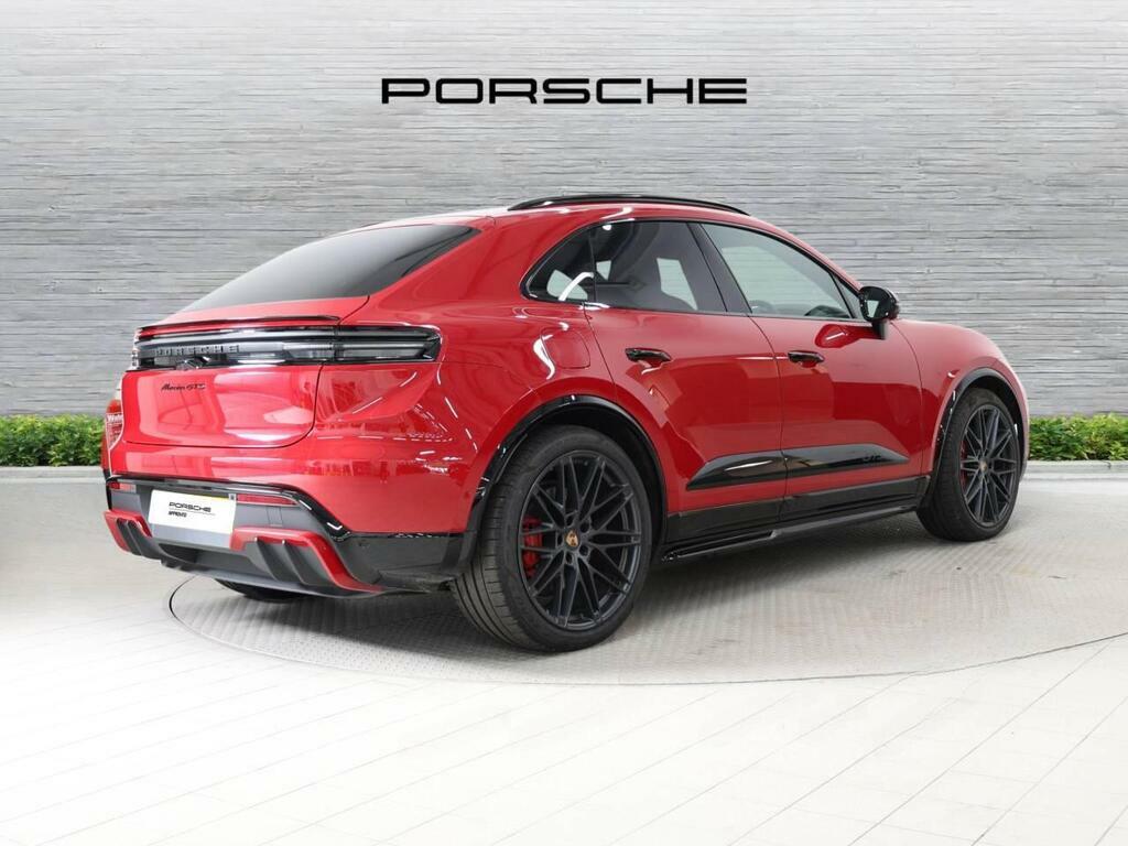 Porsche Macan Base #7