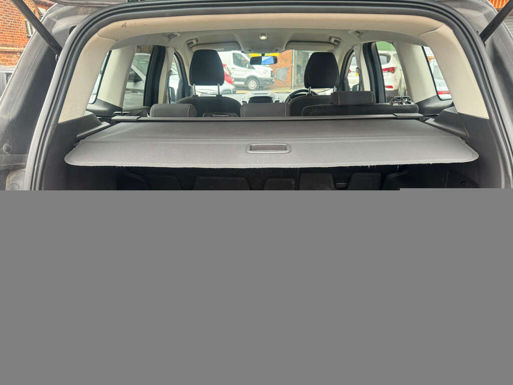 Ford Kuga  White #6