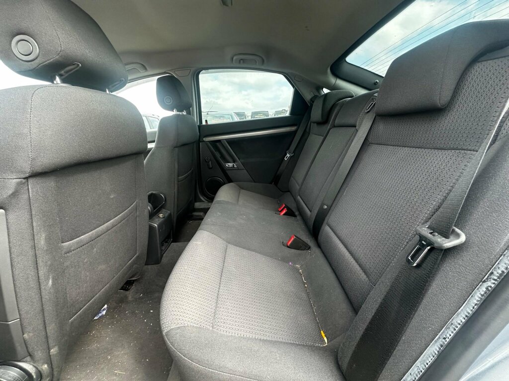 Vauxhall Vectra Hatchback Silver #24