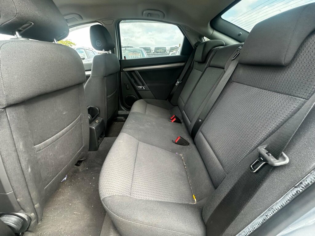 Vauxhall Vectra Hatchback Silver #25